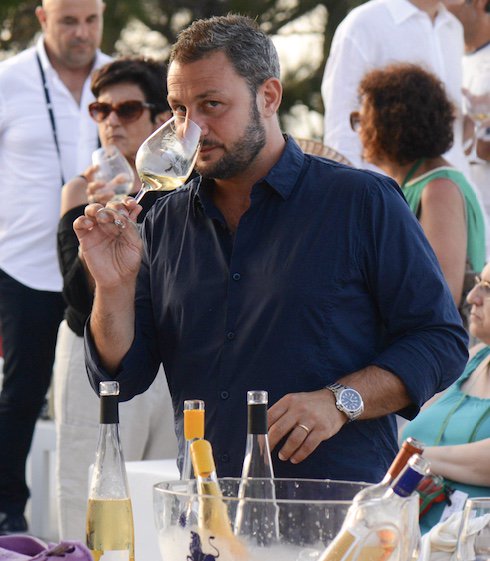YogaeWine's tweet photo. Concentrazione e memoria 
#yoga °#wine #yogaewine https://t.co/onfxbKyNfz