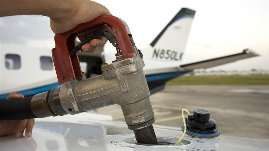 flywithaopa's tweet photo. In #advocacy news: AOPA is battling excessive #FBO fees &amp; we encourage pilot feedback https://t.co/bE99T9N3eL #generalaviation https://t.co/lzVXHKlWNY