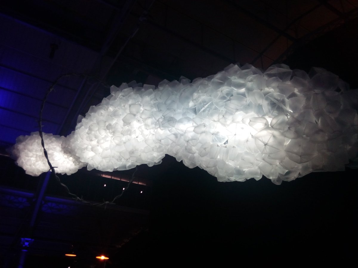 TheCilBlog's tweet photo. #AfriquesCapitales @LaVillette : meilleure expo de 2017 ? Scéno formidable, une envie d'apprécier chaque oeuvre à son maximum ! #100pourCent https://t.co/iR9hFzZVxa
