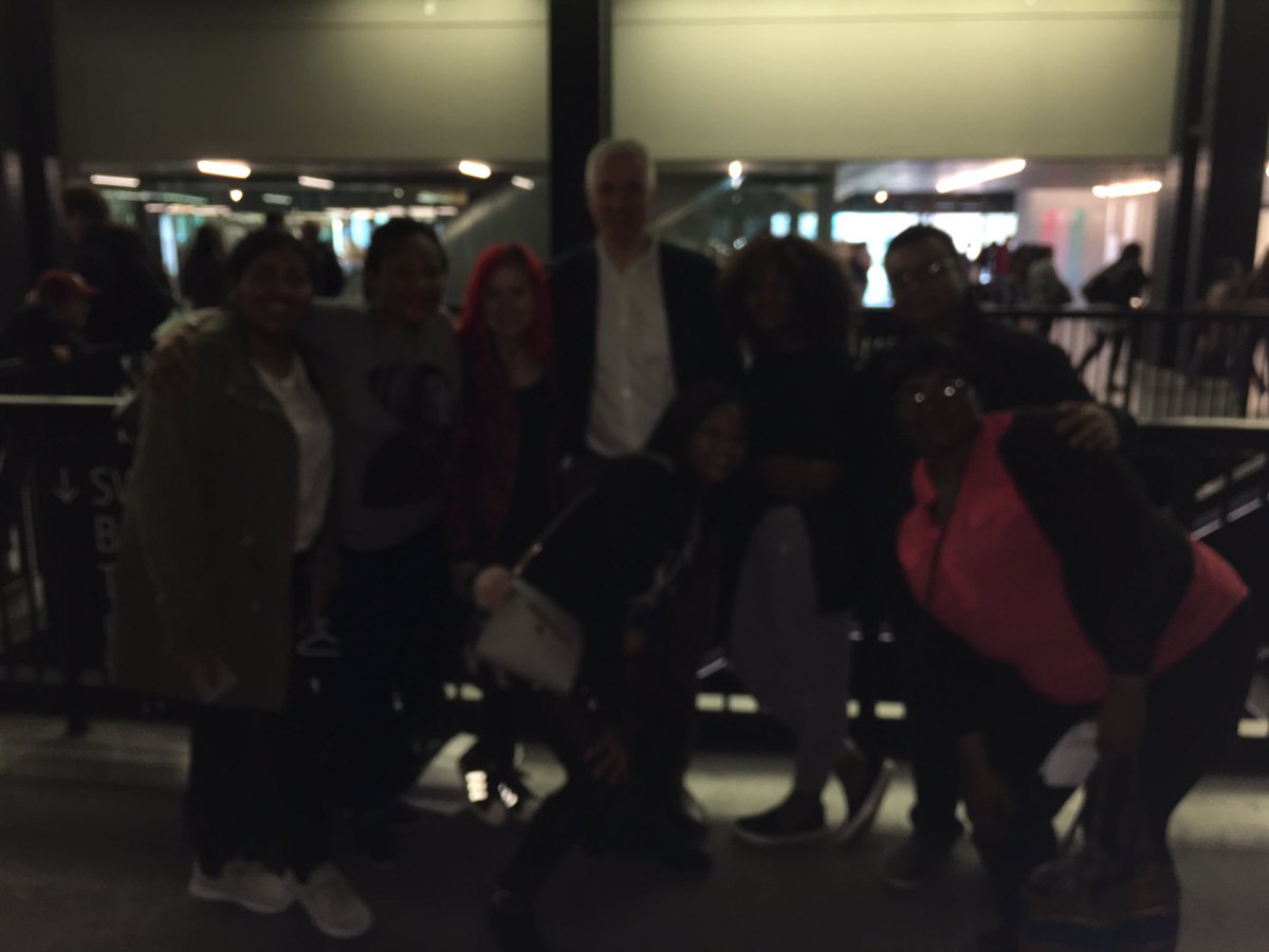 alakija_funmi's tweet photo. @StudyingLondon Group 1....@David_LMUStaff @lady_camy @sarwar1202 @Devlin247 @LynMupfu @tnash0629 https://t.co/jRPBxWPGQ9