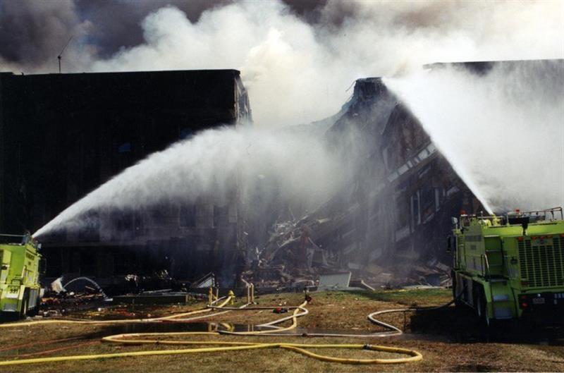 Foto inedite Pentagono 11-S online: 16 anni dopo i dubbi sul complotto rimangono irrisolti