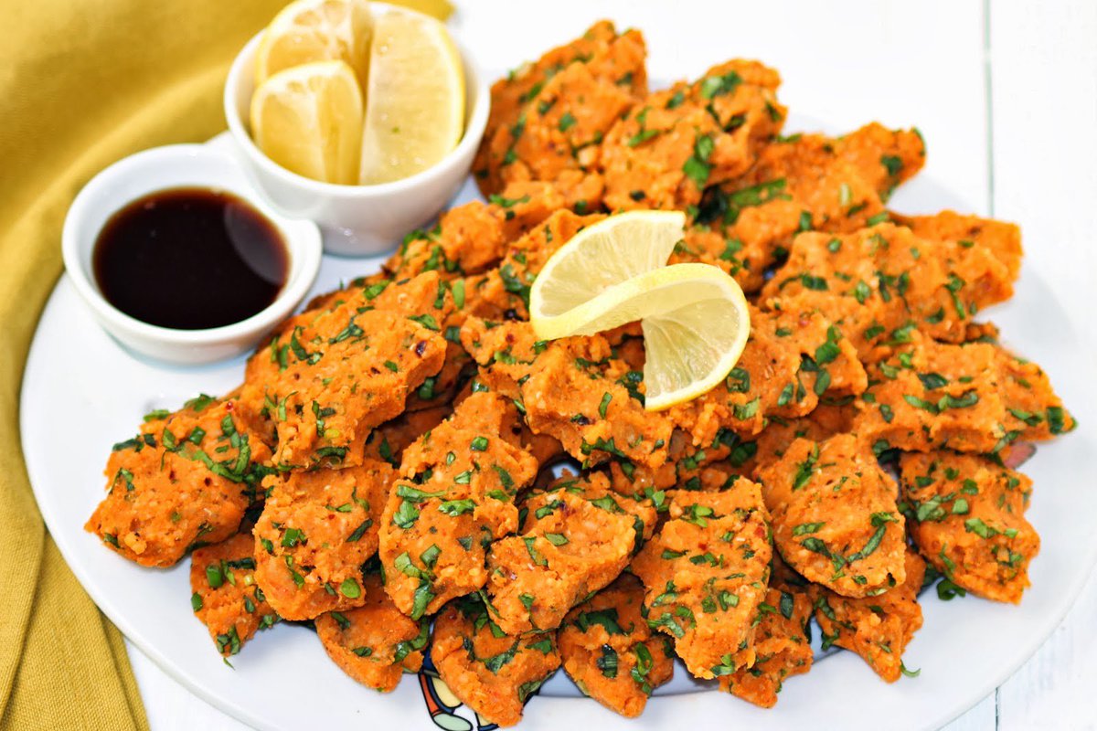 10 Turskish foods you need to get a taste of! ow.ly/MuC930apdJ3 #Turkey #gts #foodie #ttotd #travel