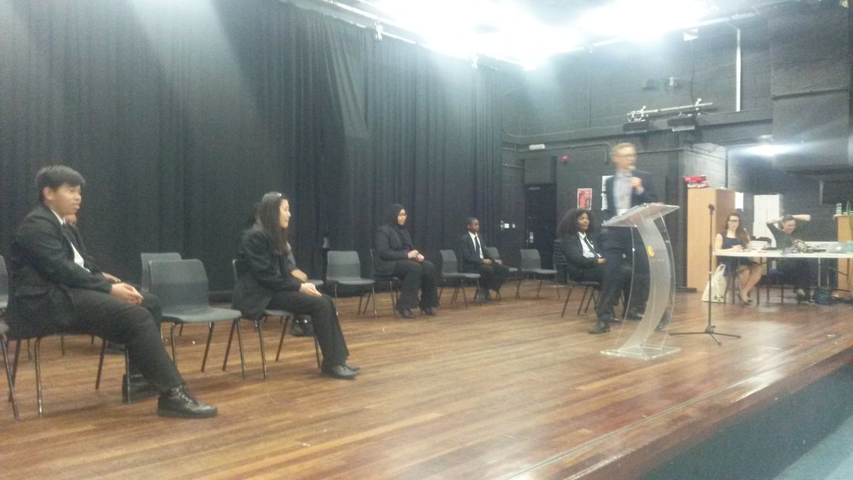 Dukes_Media's tweet photo. And the winner is 9F's Sierra @NPCSWallisHouse π. Really well done to all. "Who knew the spelling bee could be so much fun?!" Said Mario 9H https://t.co/J6t2wgrhOc