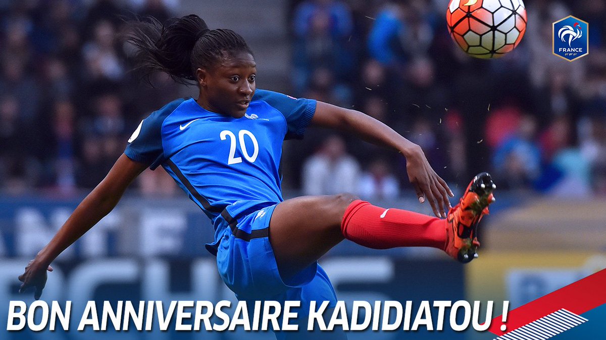 Equipe De France Joyeux Anniversaire Kady944 Notre Attaquante Fete Ses 22 Ans Rdv Lundi A Clairefontaine Pour Le Debut Du Rassemblement Des Bleues T Co 4pyveml70o