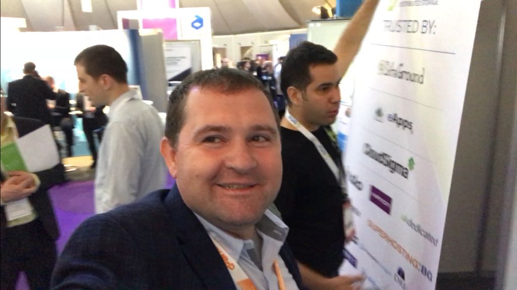 markumcloud's tweet photo. #WHDglobal #WHD2017 etkinliğine biz de katıldık. 😀 #cloudhosting #cloudserver #markumnet https://t.co/fGBY8NMCKL