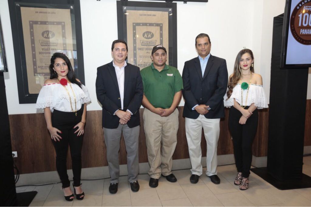 KRISPY KREME PRESENTA SU EXCELENTE Y EXQUISITA VARIEDAD DE CAFÉ 100% PANAMEÑO belikepanama.com/2017/03/krispy…