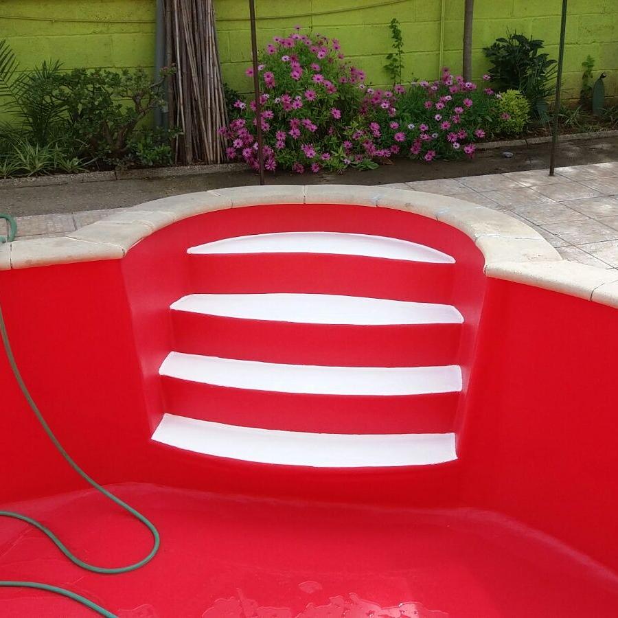 diazpools's tweet photo. #Revestimiento para #piscina # Waterair en color rojo. Renueva tu piscina, te atreves? #Flagpool #Diferencia https://t.co/mMiSHE6Ahp