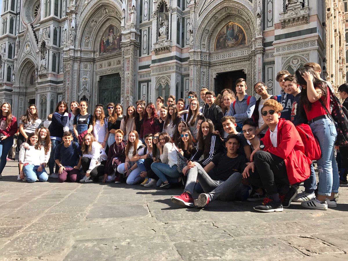 ishtarsan's tweet photo. @IESChN_Europeo paseando y viviendo Florencia #intercambioitalia@IESChN https://t.co/9qScapovOC