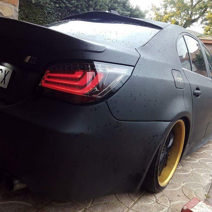 Luxurydip's tweet photo. E60 NegroMate y OroPerla
By Luxurydip Vinilo Líquido https://t.co/jDhgmALIby
