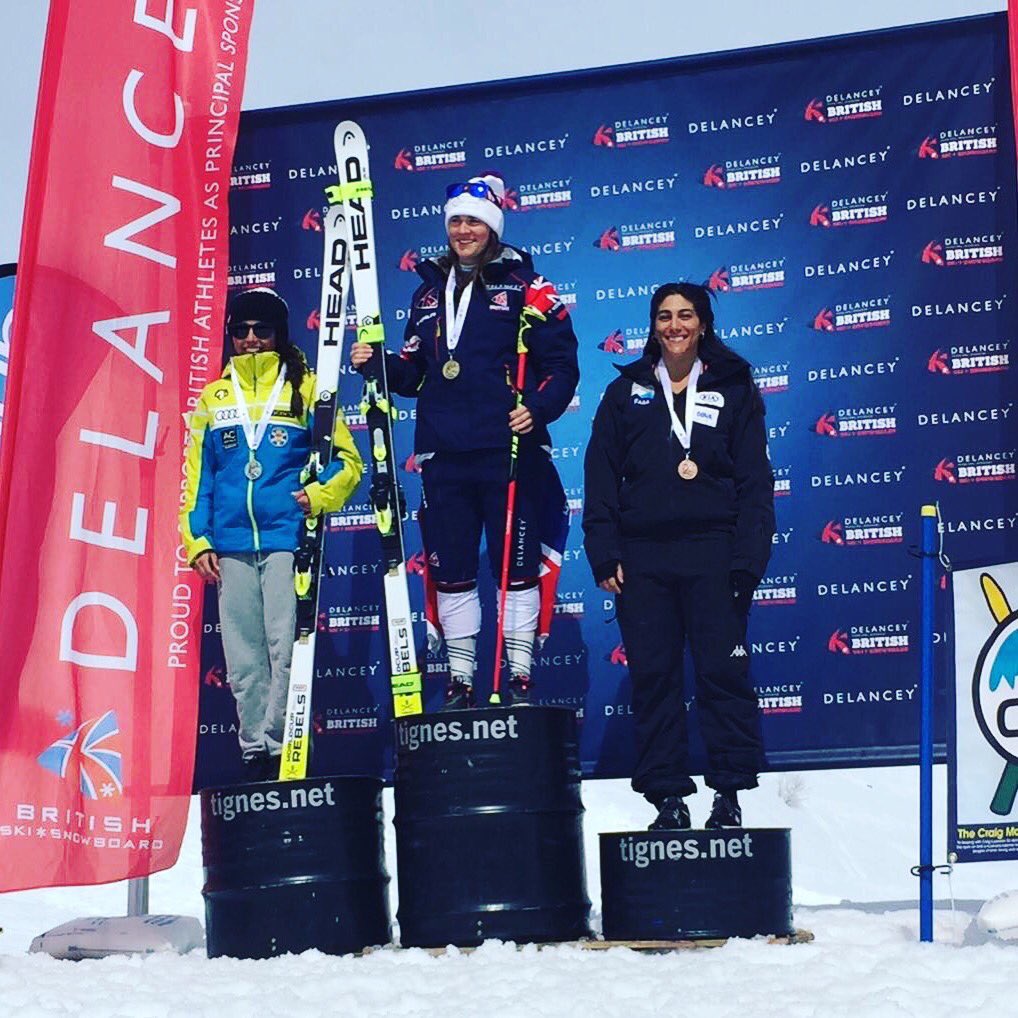 La <a href="/JuliaBargallo/">Júlia Bargalló</a> ha quedat subcampiona🥈 i l' <a href="/anetaeb/">Aneta5</a> 5a en els Cts de Gran Bretanya a <a href="/TignesOfficiel/">Tignes</a>! #fceh <a href="/EsquiAlpiFCEH/">Tecnificació Alpí</a> #rfedialpino