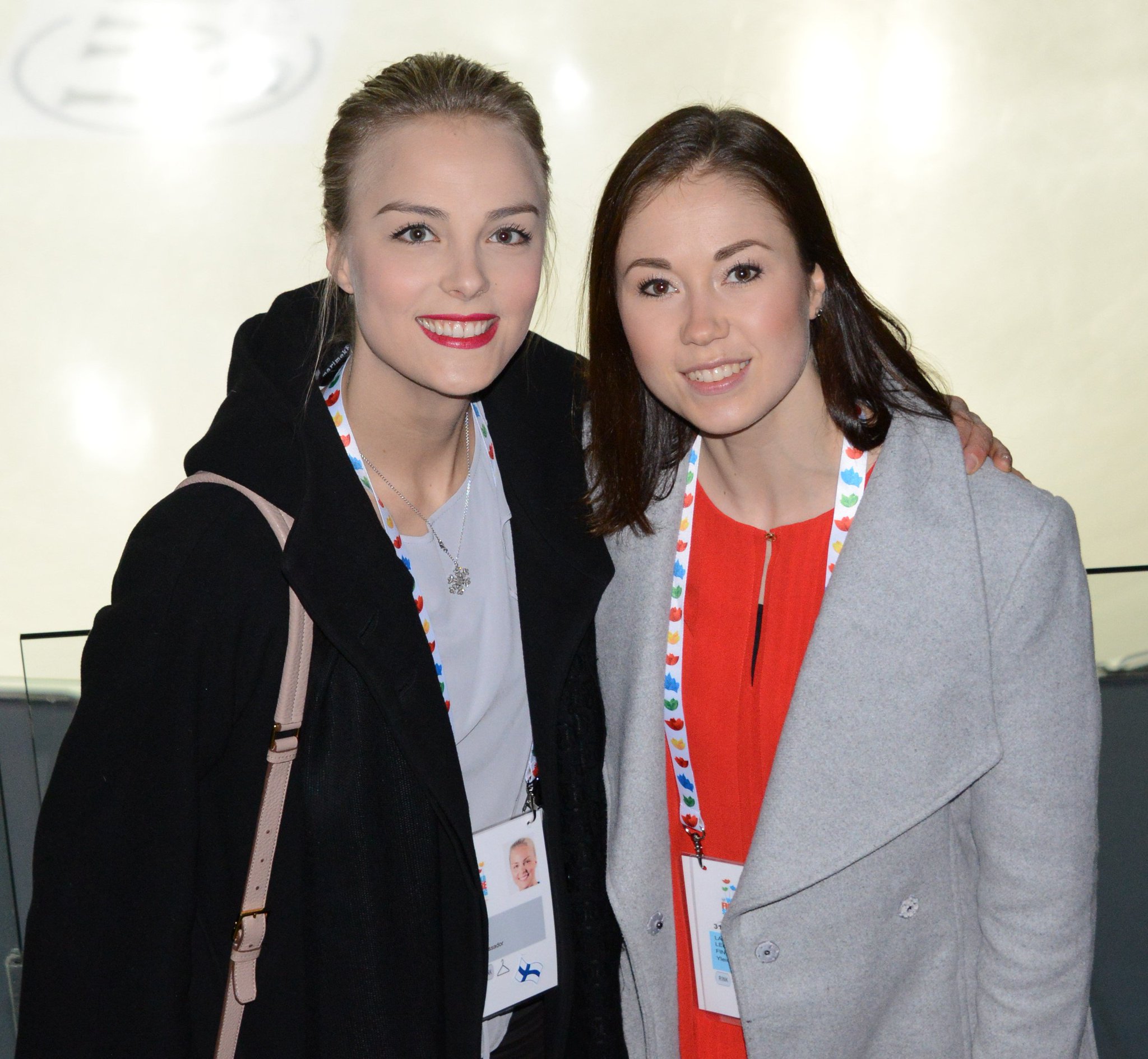 Uzivatel 後藤太輔 Taisuke Goto Na Twitteru 10年バンクーバー五輪フィギュアスケート女子6位のラウラ レピストさん 右 と同10位のキーラ コルピさん いずれもフィンランドの元選手 レピストさんは今年 スポーツ マーケティング会社を設立して経営している Uzivatel 後藤太輔 Taisuke Goto Na Twitteru 10年バンクーバー五輪フィギュアスケート女子6位のラウラ レピストさん 右 と同10位のキーラ コルピさん いずれもフィンランドの元選手 レピストさんは今年 スポーツ マーケティング会社を設立して経営している