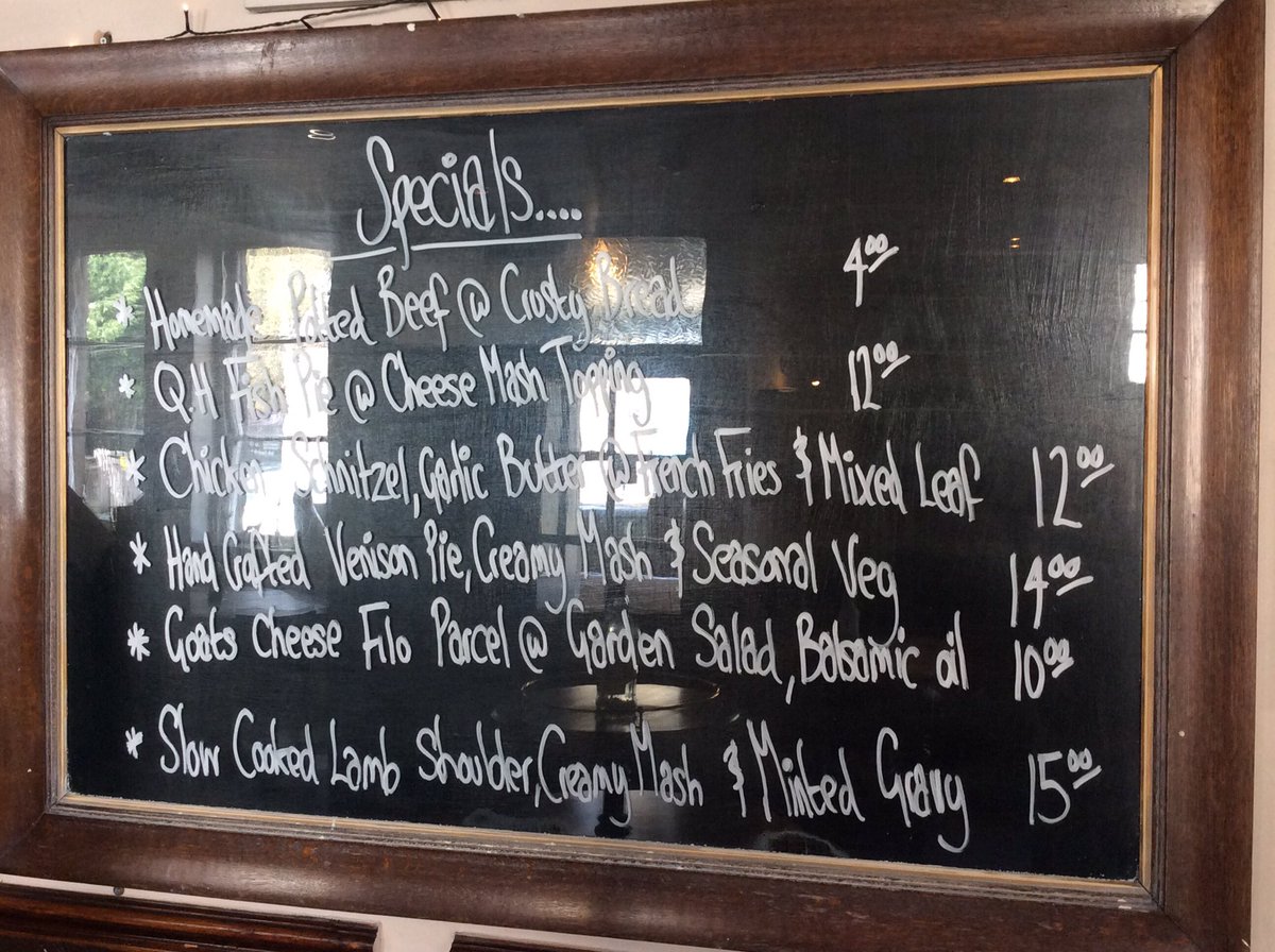 biwqueenshead's tweet photo. This Fridays special board just been written...apologies if you've not had your lunch yet 🤤 https://t.co/xdmRio8cj0