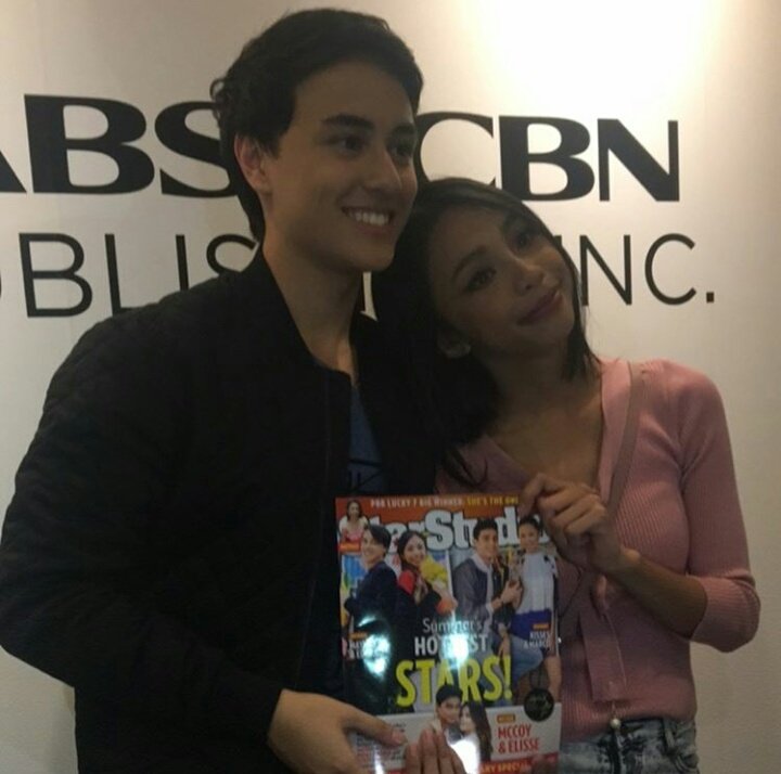 SB19_Fever's tweet photo. Wooow! We love you mayward! @MarydaleEntrat5 @Barber_Edward_ So proud of u! lablab
Grab your star studio mag now!

#MAYWARDHumblyBlessed https://t.co/1VoFJkIuwc