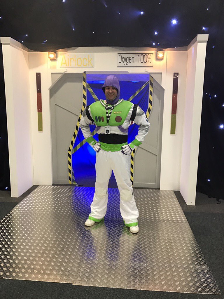 Mr_D_Callaghan's tweet photo. It surpassed all expectations. THANK YOU so much to everyone who made #EosEd2017 🚀 what it was...EPIC! @eoseducation https://t.co/DA9uAZvgDe
