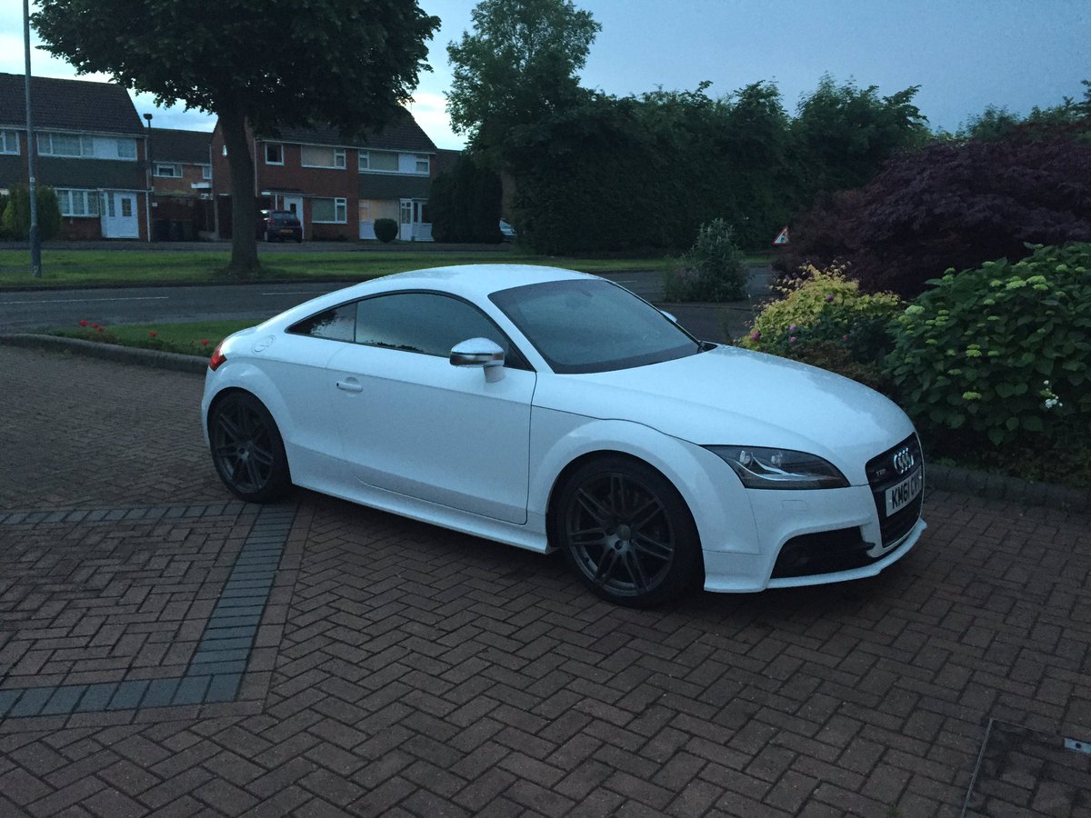 RRemaps tweet picture