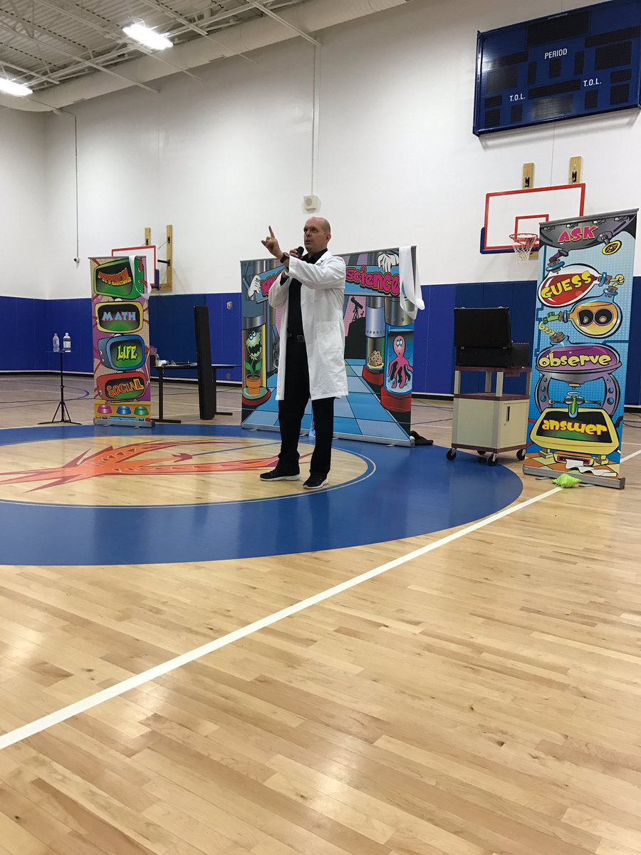 A2STEAMLeader's tweet photo. Dr Science to send A2 STEAM students and staff off on a great Spring Break! https://t.co/3Ki509m4zq