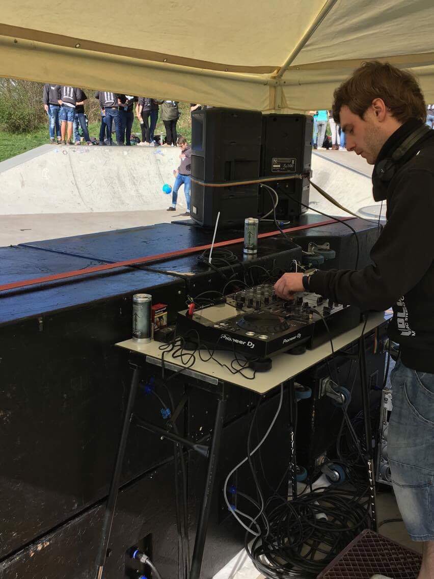 hearthis.at/calamari-0t/4-… #sensation #house #electro