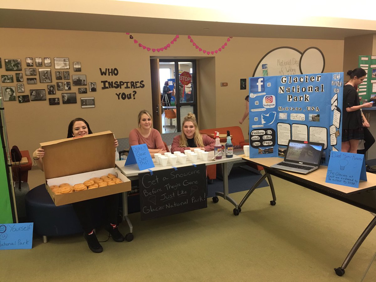 CeceliaMoreland's tweet photo. Had our mountain expo at school today! 🏔 https://t.co/v1sTX6nWOR