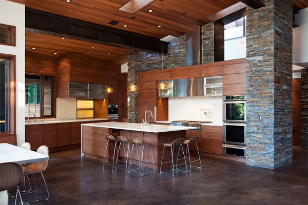 OneKindesign's tweet image. Fabulous Mountain Modern Digs in North Lake Tahoe onekindesign.com/2014/07/29/fab…