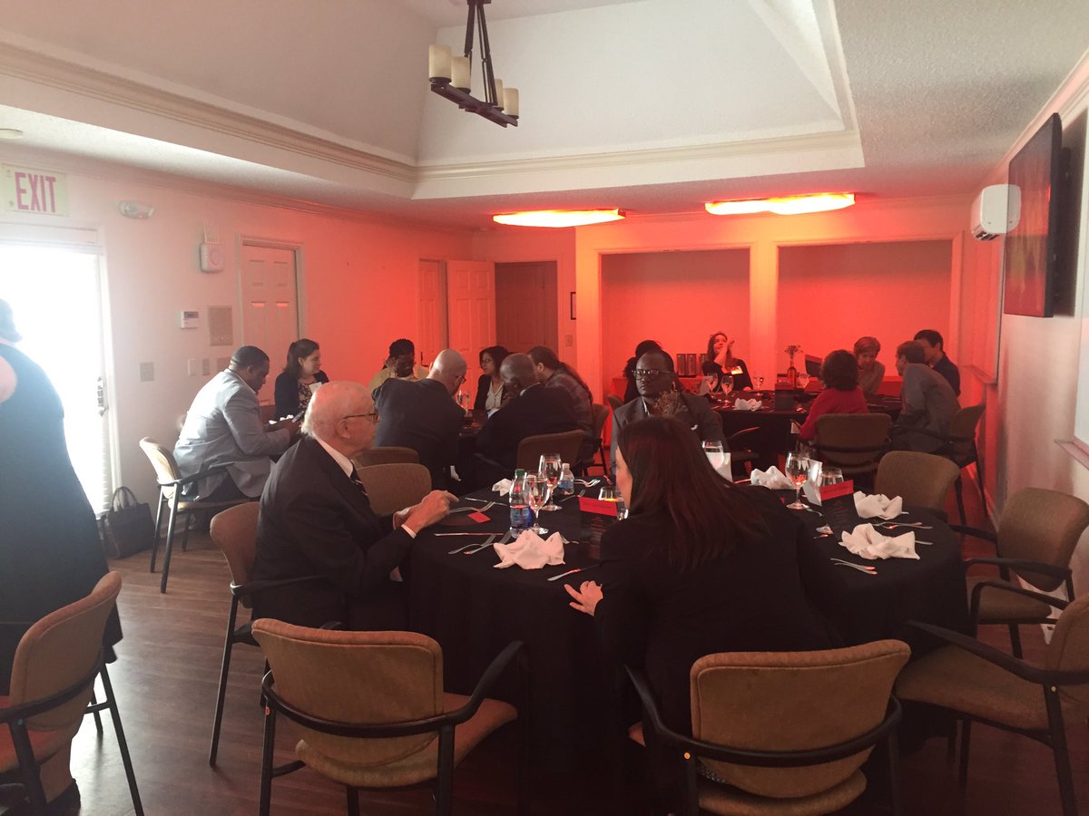 JeanneBea_Law's tweet photo. @kennesawstate @KSU_CHSS Post-event luncheon for the #movemet #dh project #thanks for all the supportЁЯдЧ https://t.co/wm9H33zFVA