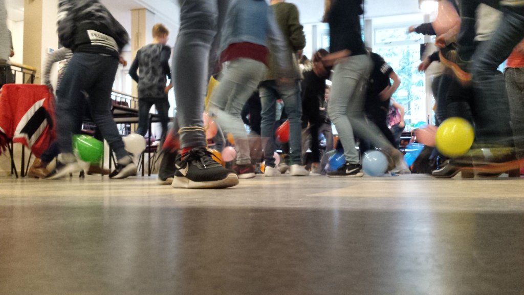 PJA020's tweet image. C-Towers|The Battle is los! @blikveldorg doet een spelletje. @sirkelslag extended.