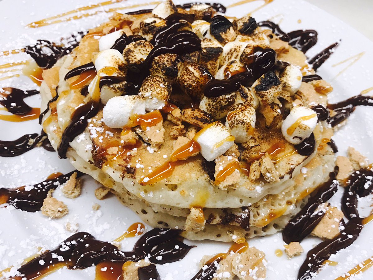 statestreetcafe's tweet photo. #Smores #pancakes #Foodie #statestreetcafe #diner #georgescreations #northhaven #CTbest #SSC https://t.co/bDS5azjvgH