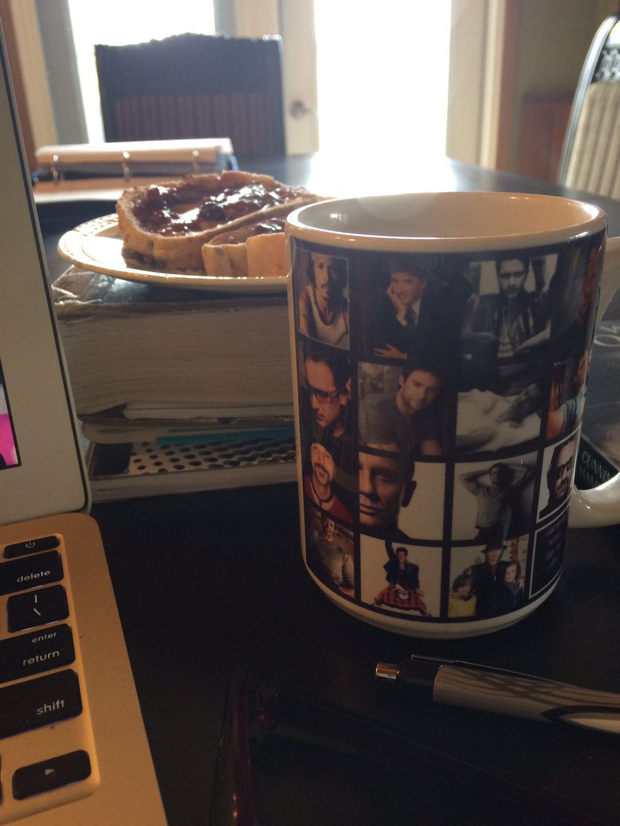 SomeRandmMother's tweet photo. I found my favourite mug in the back of the cupboard and I was like "Nobody puts Baby in the corner!" #manmug #rescued #writerslife https://t.co/a4pXv6e65J