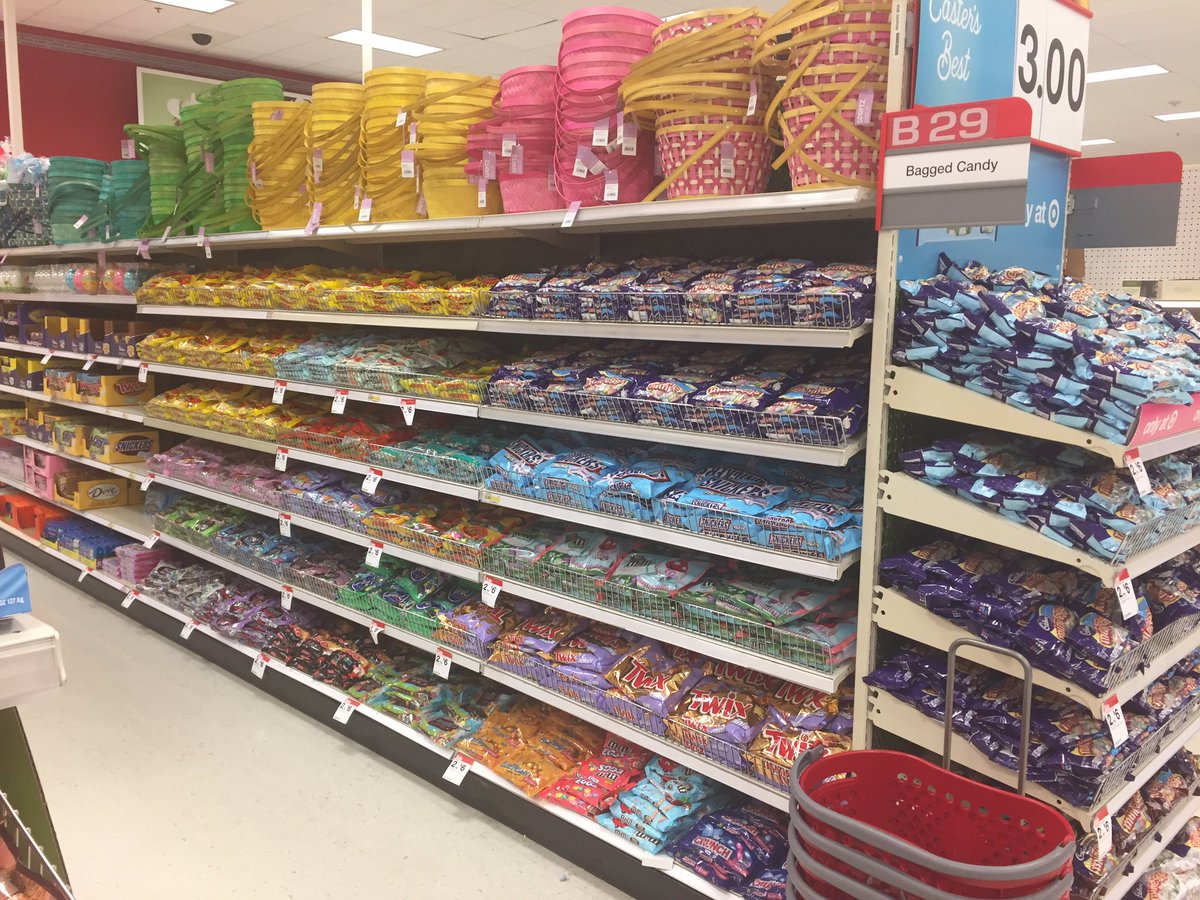 T1931 is ready for Easter!  All out of the backroom!  Loving my new VM <a href="/seaqu1nn/">Chelsea Quinn</a>