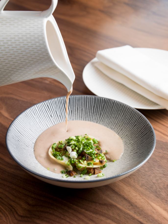 L'auberge urbaine se réinvente... Et c'est au <a href="/Maison_Albar/">Maison Albar Hotels</a> Hotel Paris Céline que ça se passe ! 
#EEEATS
via bit.ly/2oiaajG