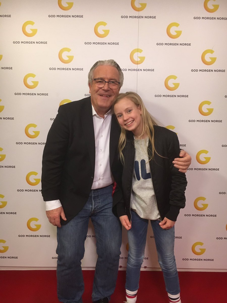 DavyWathne's tweet photo. Gjett hvem jeg traff på @GodMorgenNorge! Denne herlig humørfylte jenten fra Otta! https://t.co/s04Nfc2NIU via @youtube https://t.co/DNOAJr80ig