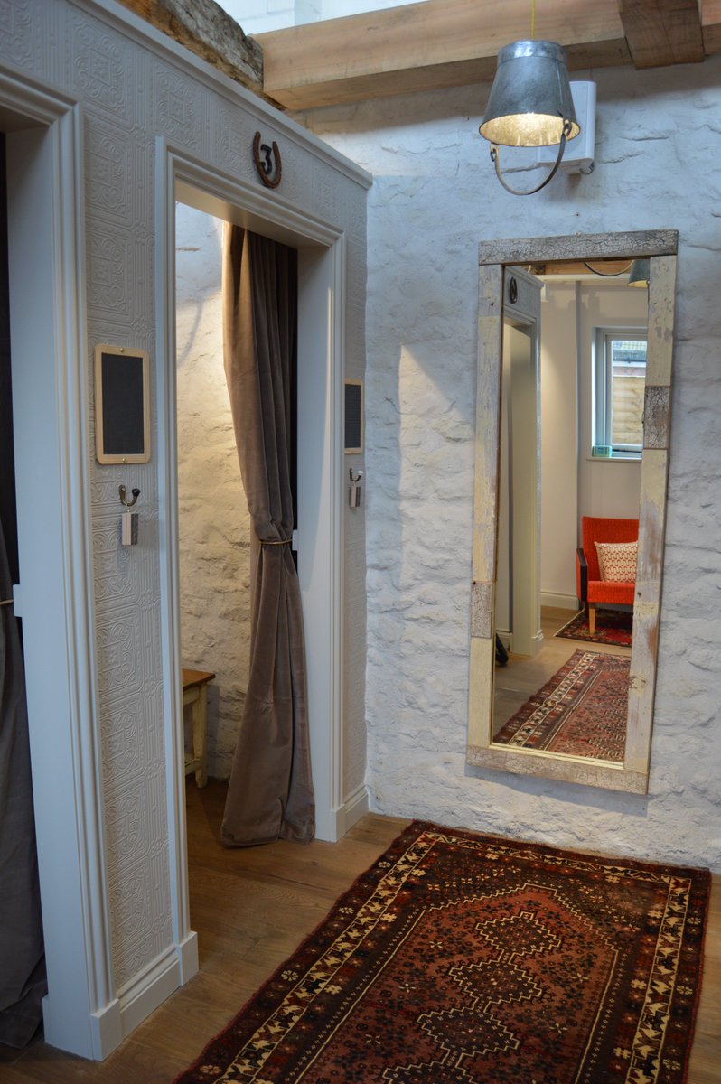 WhiteStuffUK's tweet photo. Sherborne, we’ve just moved in! Come and say hi > https://t.co/TbpIX2ii1m https://t.co/GGZBuDYWNB