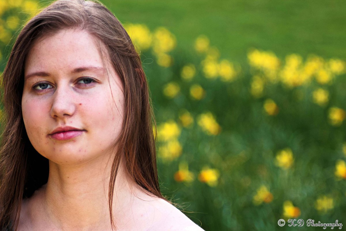 _KDPhotography's tweet photo. We've been out today with Heather, doing some headshots! Here's a quick preview, but stay tuned for more #photography #headshots #portrait https://t.co/nBW9ylMdcZ
