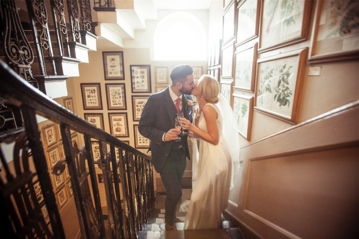 charlie_brear's tweet photo. Our new #FRIDAYBRIDE story is online! Grab your tea Ladies, a pure fairy tale to read on https://t.co/qGhjR9w7gu https://t.co/2HnEKfN5Es