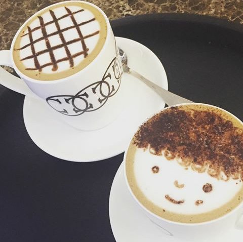 CCLthepearl's tweet photo. Infatuated by this little cutie. happy Friday everyone! #cclthepearl #madridmocha #hotchocolate #chocolatecoffeelounge #doha #thepearl https://t.co/42LTaV75J5