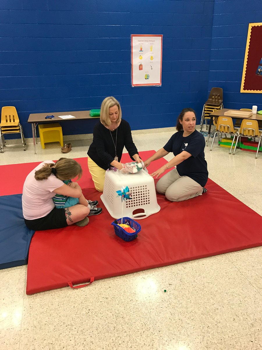 Thank you to all of the parents that attended our Preschool Parenting Program yesterday morning! #ourtherapistsrock <a href="/HarbisonWestEl/">Harbison West Elem</a>