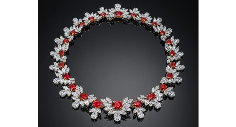 michellemgraff's tweet photo. Our Piece of the Week this week is spectacular: https://t.co/Okxpz2Ylh6
#Diamond #ruby #Faidee https://t.co/LBPRRnAKvj
