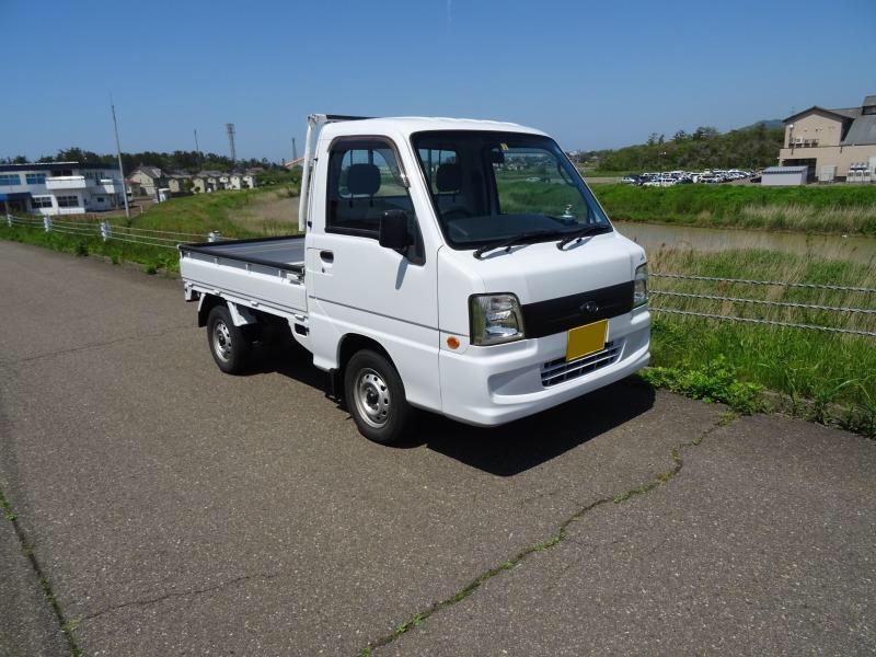 mikado0301's tweet photo. #今日で富士重工業の社名が変更されるので敬意を込めてスバル車を貼っていこう

でも個人的には富士重工業の方が好きやった... https://t.co/LrcIIkiIHx