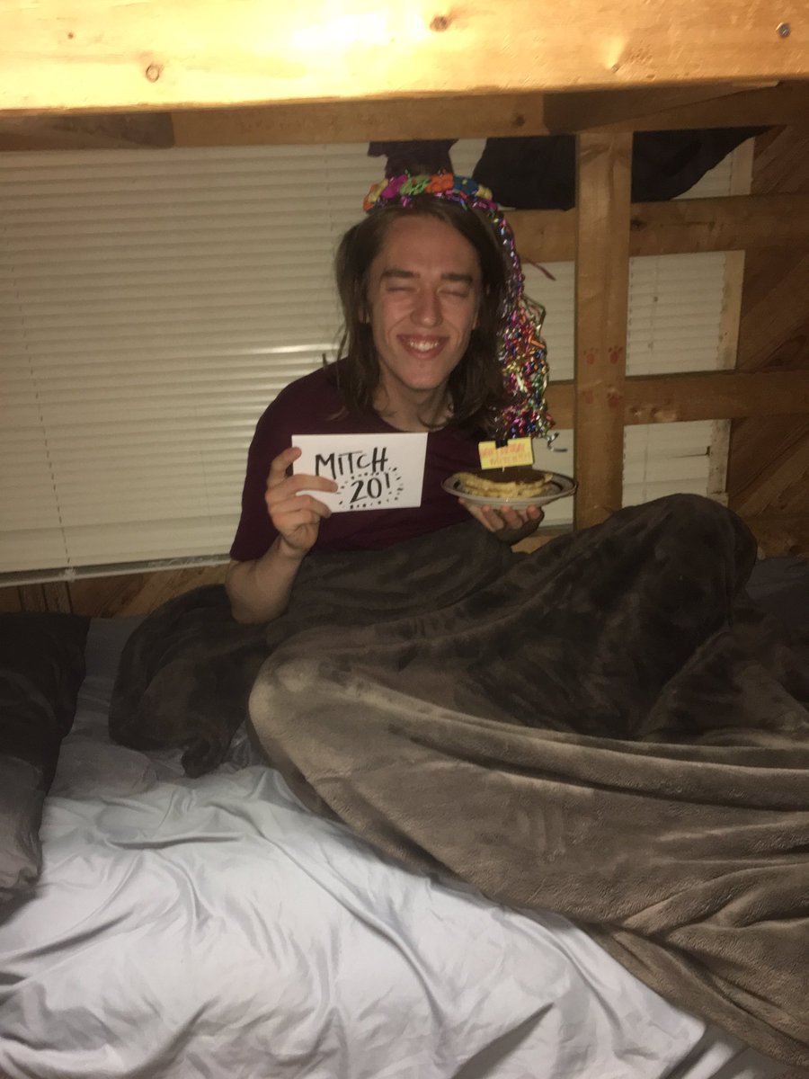 MAB_EagleButte1's tweet photo. Surprise morning pancakes for Mitch's 20th!!! Happy Birthday in Eagle Butte!!! https://t.co/ogBMq8BYQh