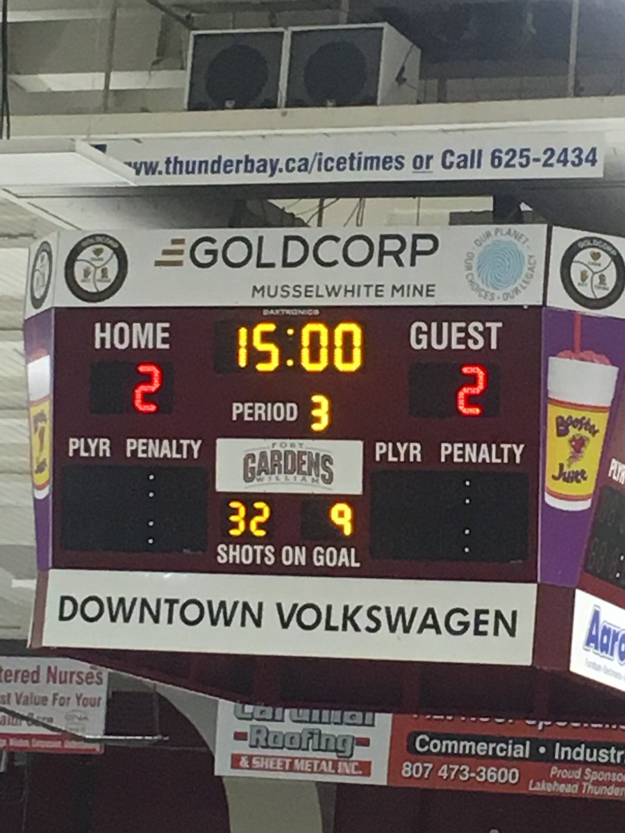 TrappersNb's tweet photo. @TrappersNb holding their own 2-2 after 2 , Jesse Kirkby with 2, Reece Proulx 30 saves on 32 shots. Big 3rd coming up @2017OntarioBAAA https://t.co/4PKobS1qKK