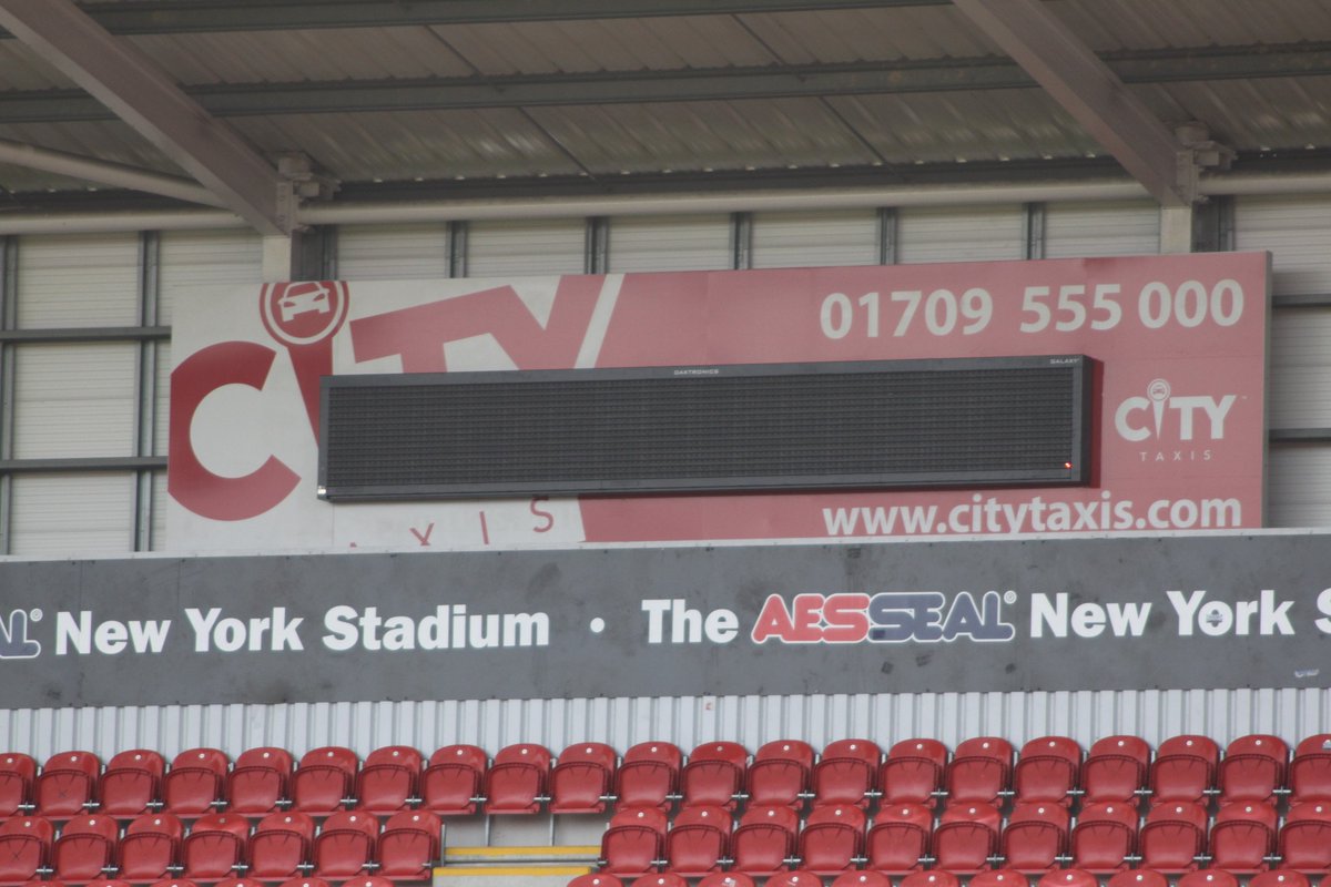 We have fitted the new @2393939 branded score board  for the  <a href="/OfficialRUFC/">Rotherham Miller</a> game this weekend.  #Rotherham #CityTaxis