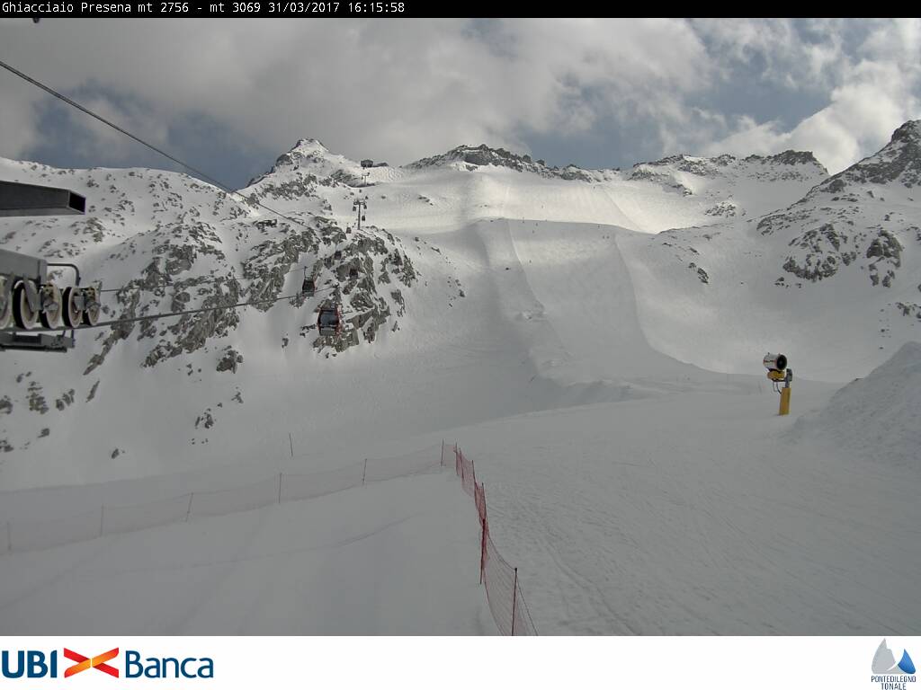 AptValdiSole's tweet photo. Ultime #sciate di stagione sulle piste della #ValdiSole! Chi ne approfitta?
https://t.co/I6avR6ek9y https://t.co/QnyrVhYoCY