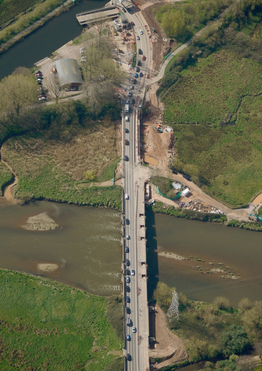 Chris Mills tweet media