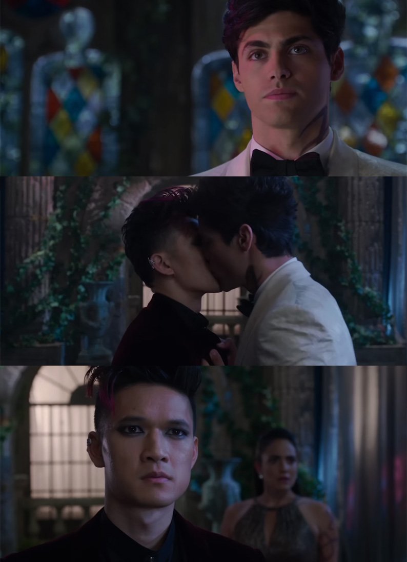 luzanaflawless's tweet photo. I cant superate this first kiss yet
#Malec #MalecFirstKiss https://t.co/lluZAkIrYF