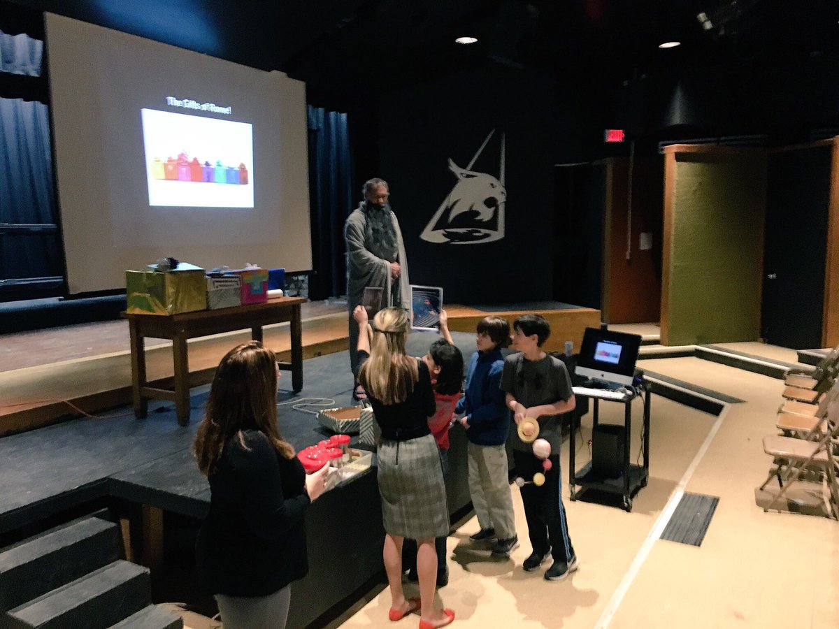 ShaneTaylor1986's tweet photo. @IthacaNYSchools Ancient Rome #PBL 6th grade kickoff event! #icsdplc @CaraSalibrici @BoyntonMSIthaca https://t.co/pLSpjnfI9S