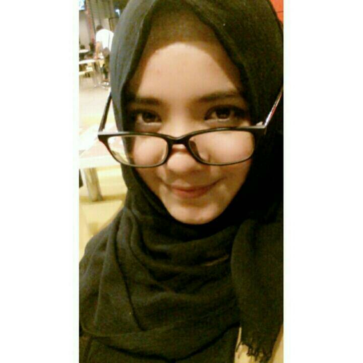 izza_182's tweet photo. ✨😎Santai bersama-sama. Temukan semua keseruan disini #liveme Elinda H
https://t.co/FZkOGDdIeB https://t.co/DoC2DmZhVD