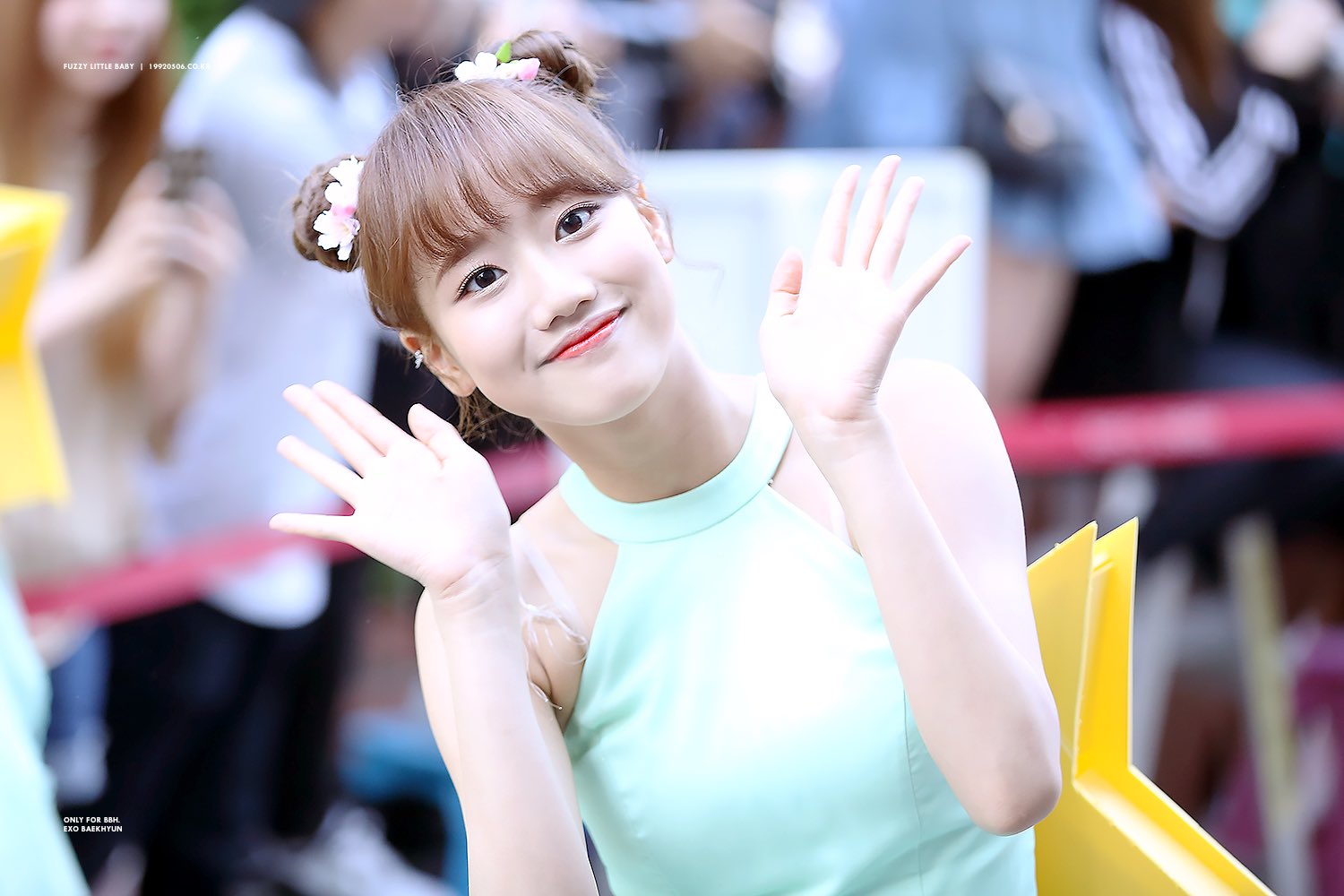 엑소홈마가 찍은 에이프릴 나은인데 정말 휴 넘나 예쁘다 | 인스티즈