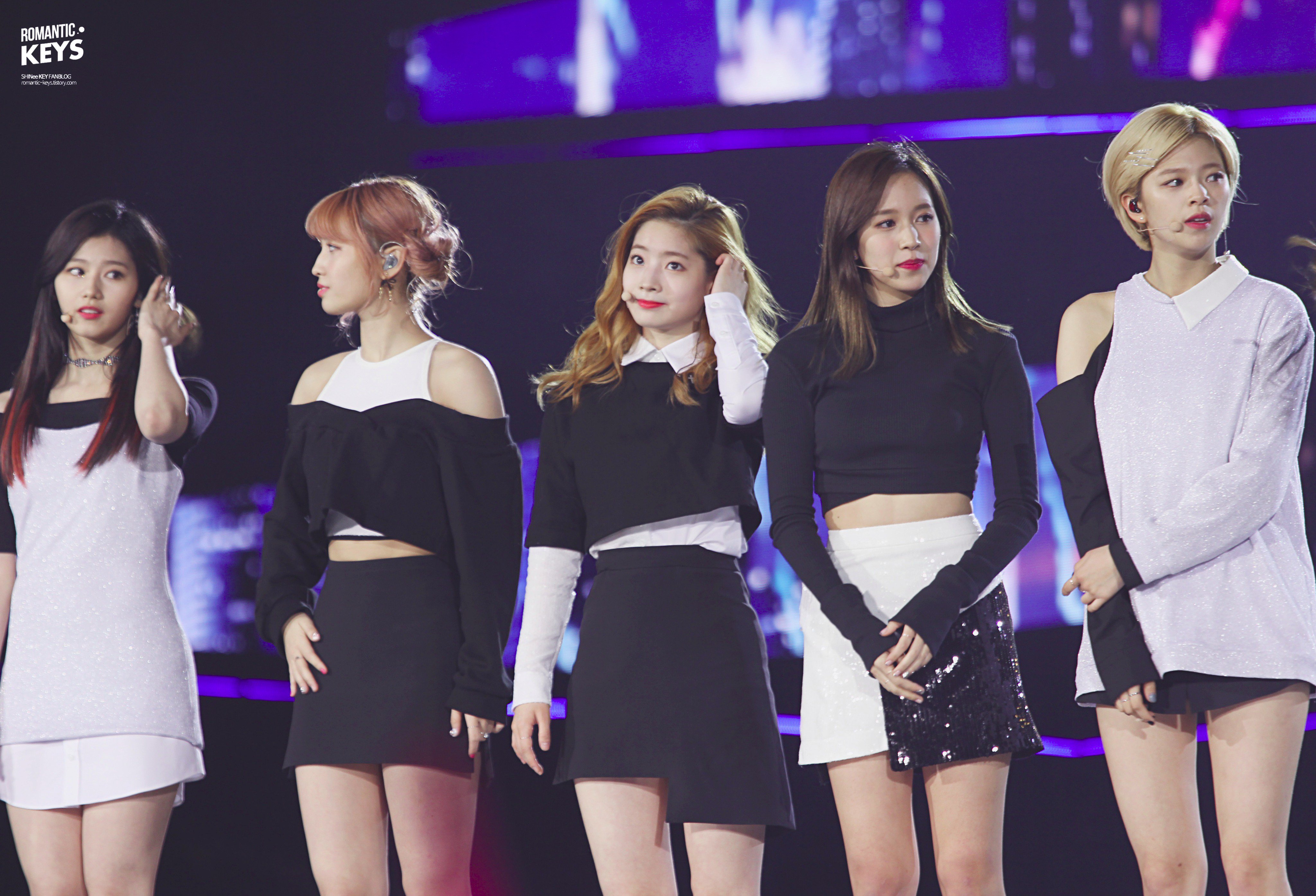 C8QWDRbUAAAgSTy.jpg:orig