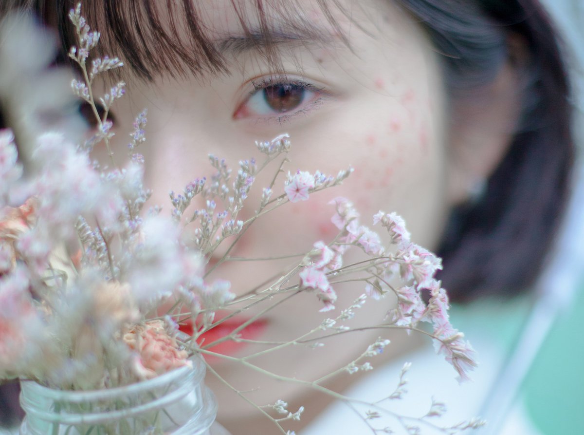 꽃이 사람에게 번지는 일도 종종 있습니다.