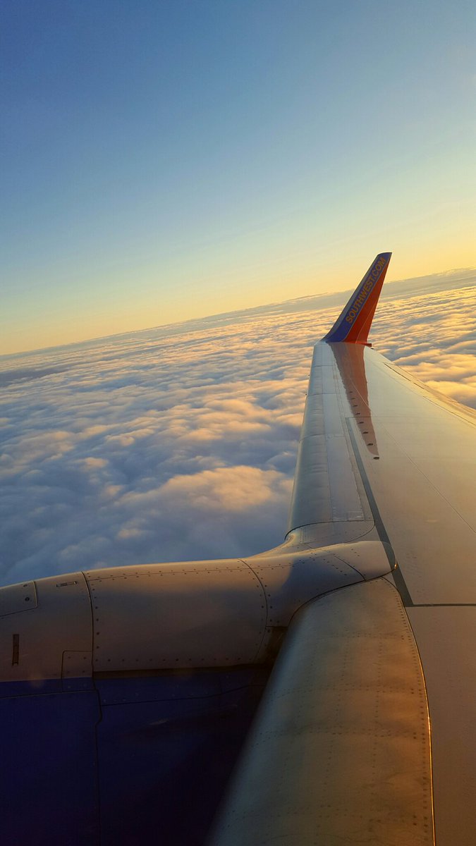 DayAngus's tweet image. Just getting lost in clouds #wheelsup #notlookingback #peaceout