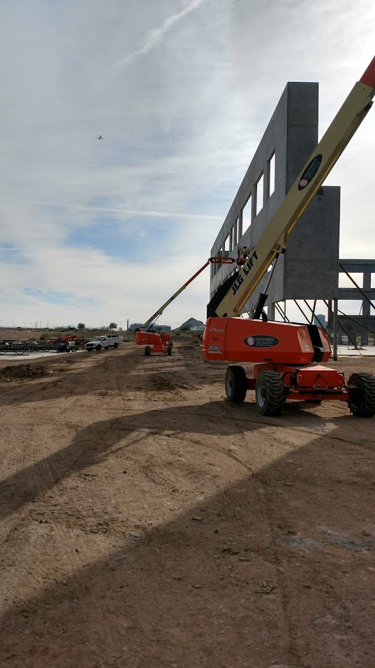 mak_equipment's tweet photo. Happy Friday! JLG Industries #MAK #MAKINDUSTRIES #MAKEQUIPMENT #SKYJACK #GENIE #JLG #constructionequipment #aerialequipment #azsales #azrent https://t.co/ZjAfXmnThp